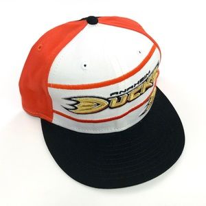 NEW! Anaheim Ducks Vintage Snapback Hat Era NHL